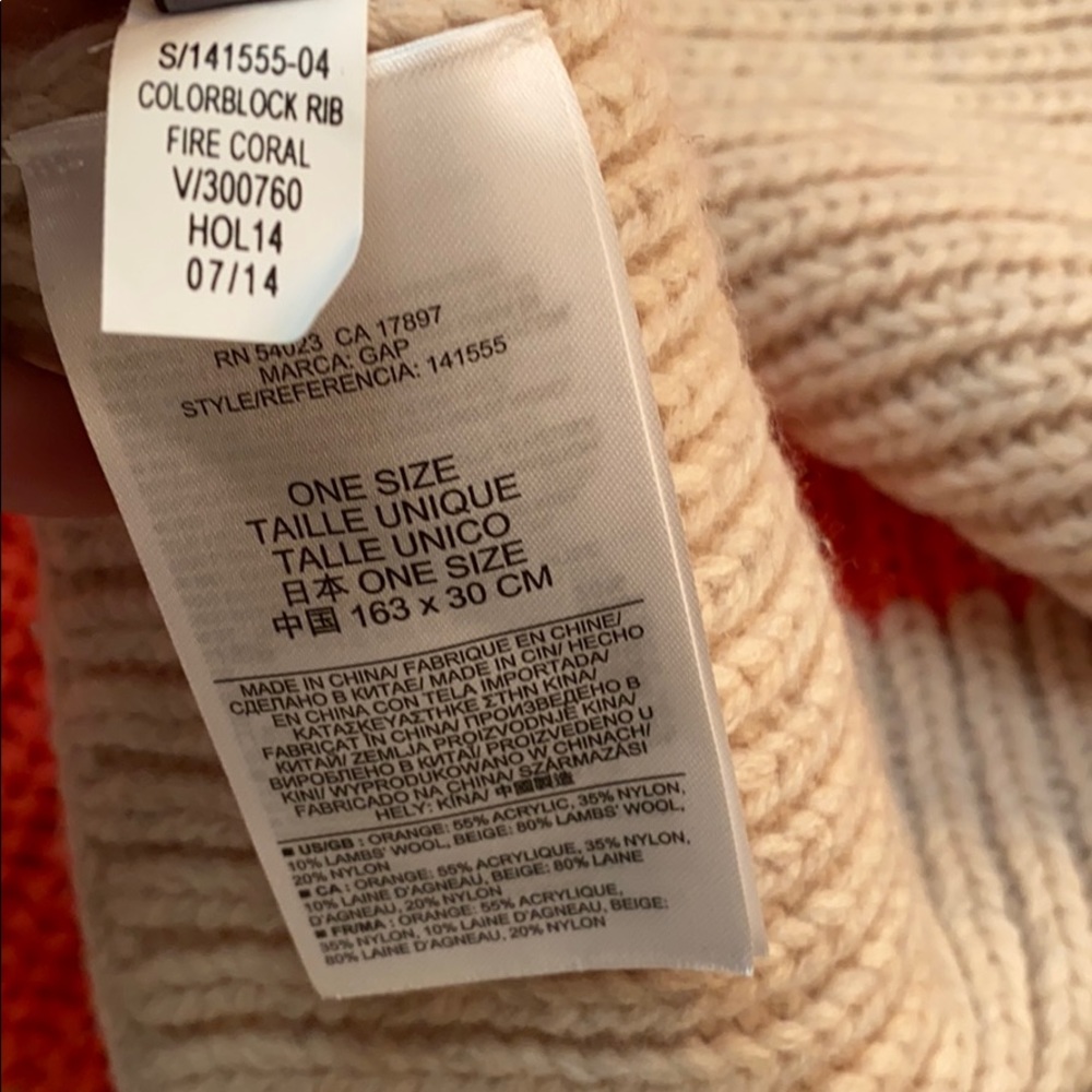 Gap Colorblock Rib Scarf - Picture 5 of 6